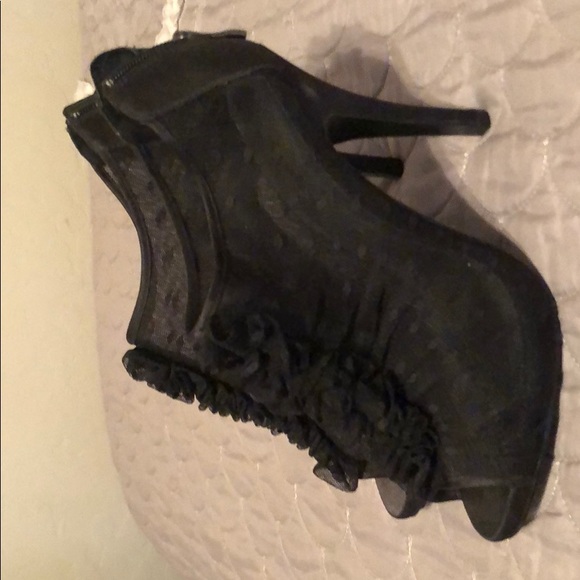 Sheer Heels - Picture 2 of 2